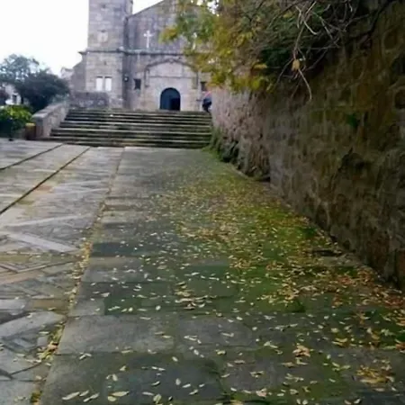 Os Pazos Familiar 2* קמבדוס