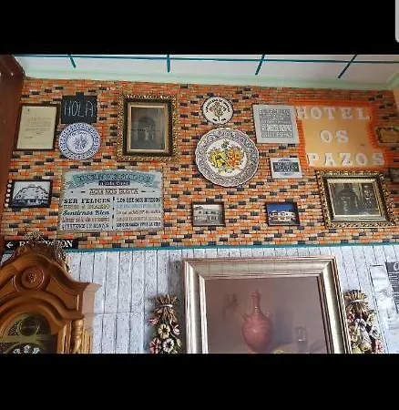 מלון Os Pazos Familiar קמבדוס