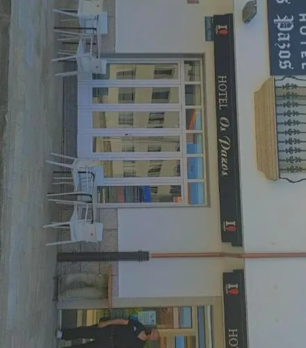 Os Pazos Familiar Otel Cambados